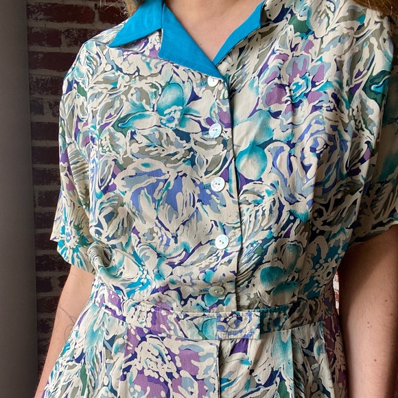 Vintage 70s floral dress - Picture 2 of 7